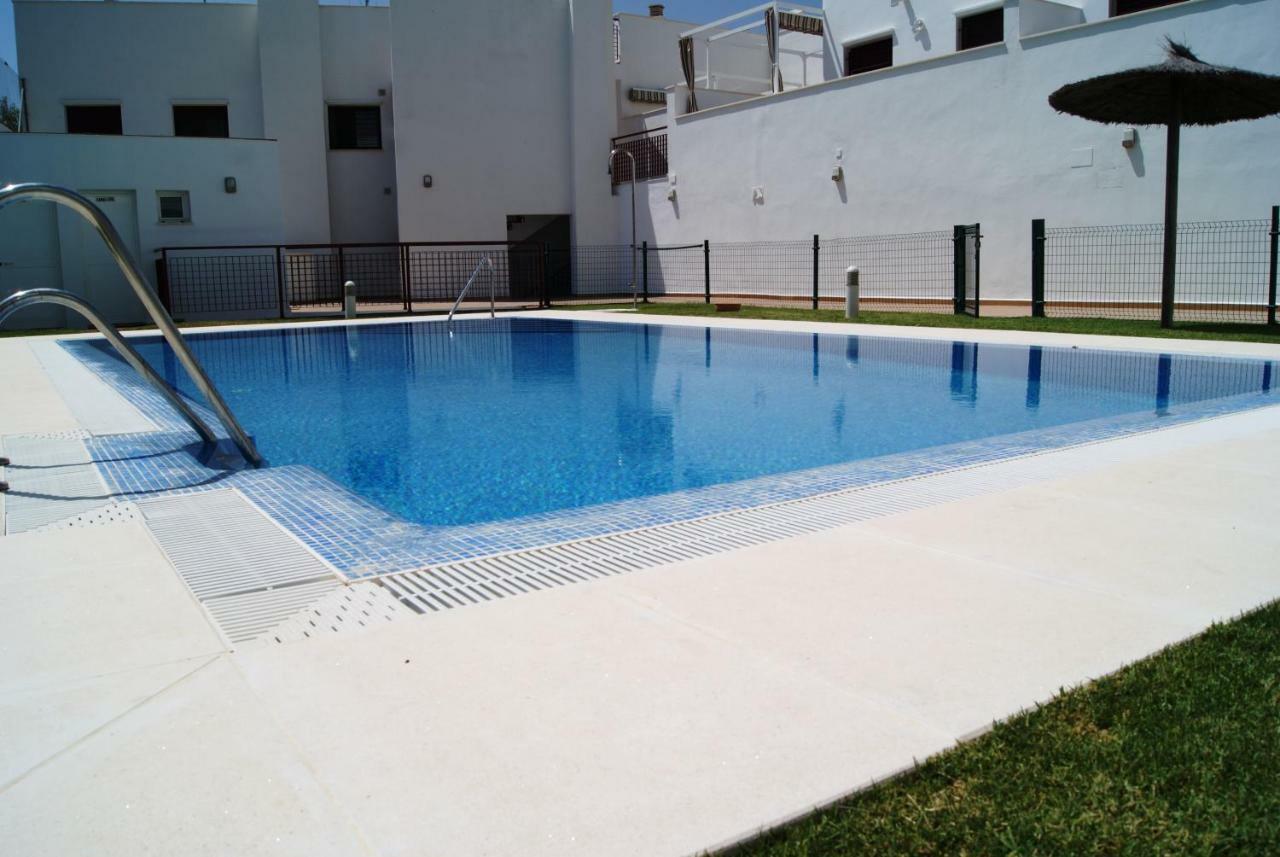 Apartamento Tirma Conil Conil De La Frontera Luaran gambar